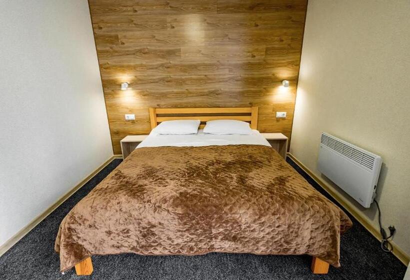 اتاق سوپریور, Rooms