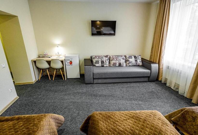 اتاق سوپریور سه تخته, Rooms