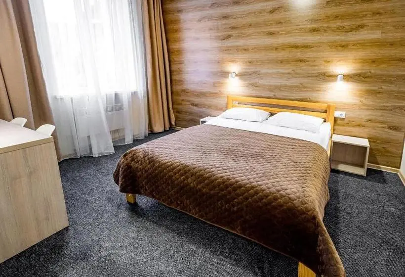 Suite Familiar, Rooms