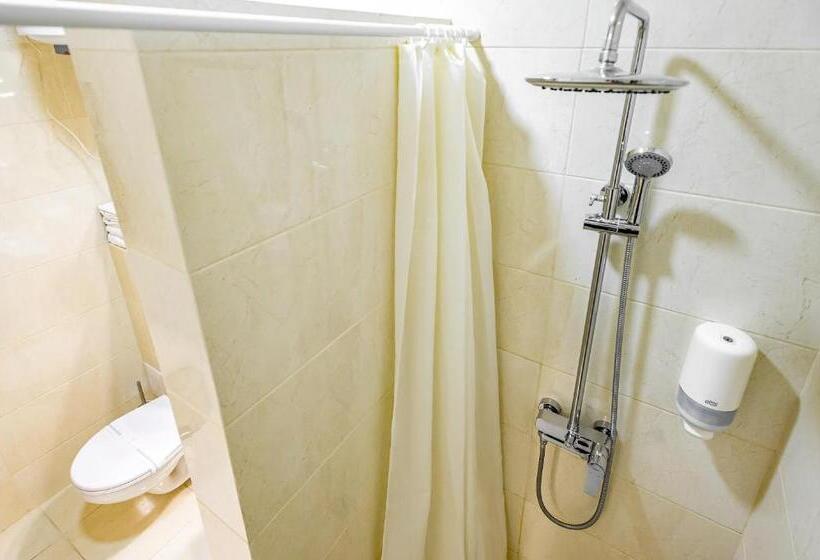 سوئیت با تخت بزرگ, Rooms