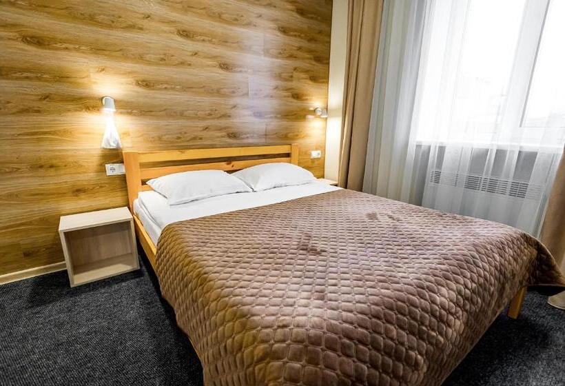 스위트 킹사이즈 침대, Rooms