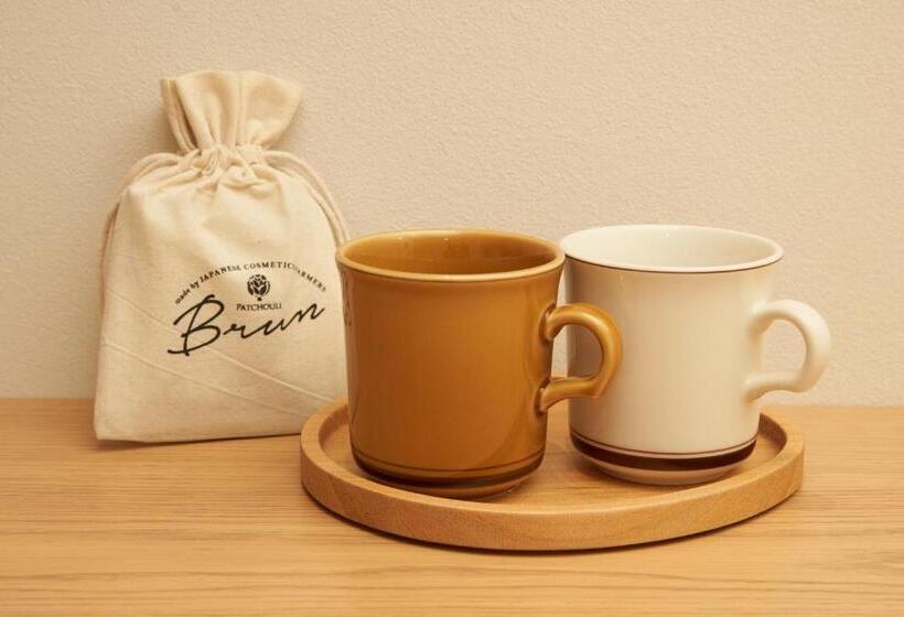 غرفة قياسية, Cinnamon