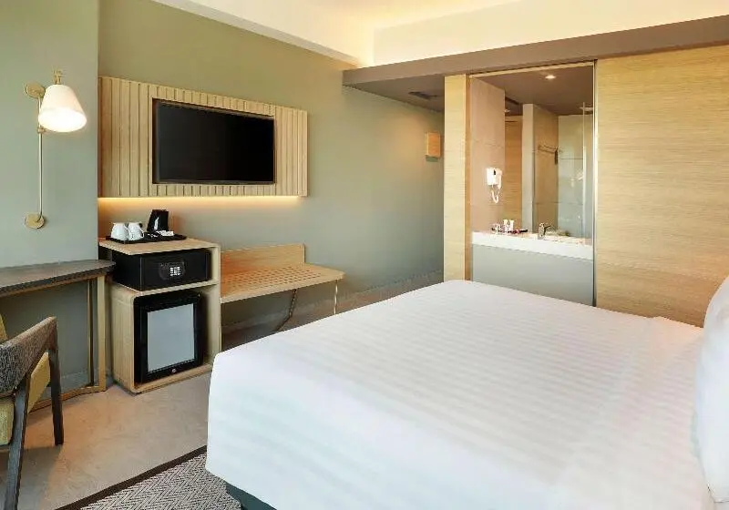 キングサイズベッドのスーペリアルーム, Mercure Makassar Nexa Pettarani