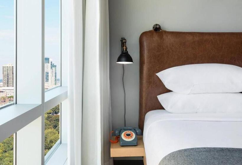 带观景的标准间, Moxy Boston Downtown