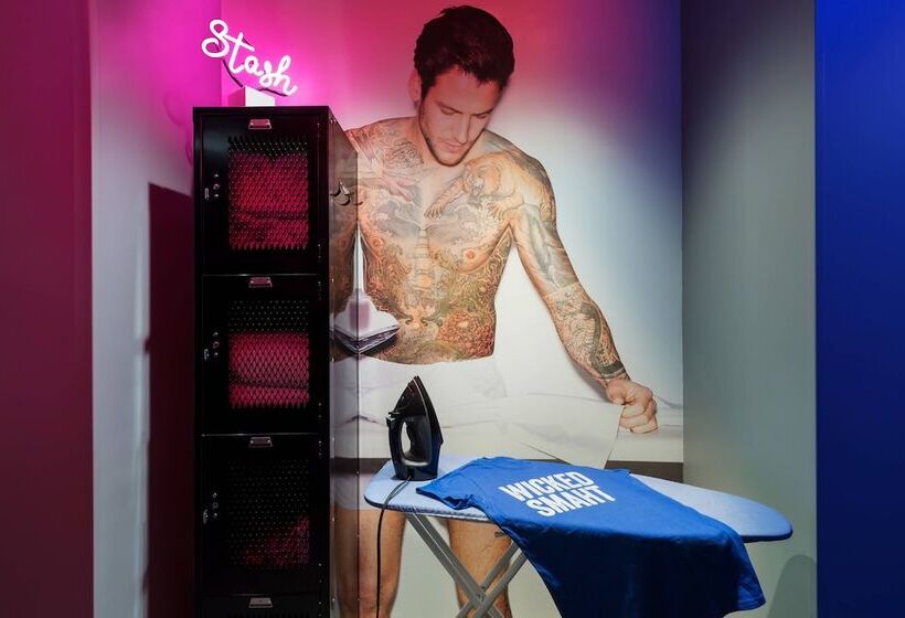 带观景的标准间, Moxy Boston Downtown