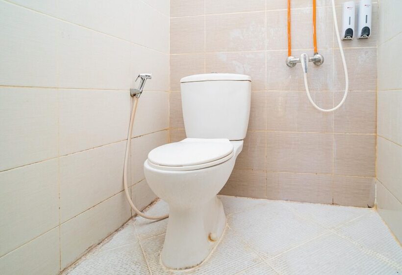 Номер Стандарт, Reddoorz Syariah Near Marvel City Mall 2