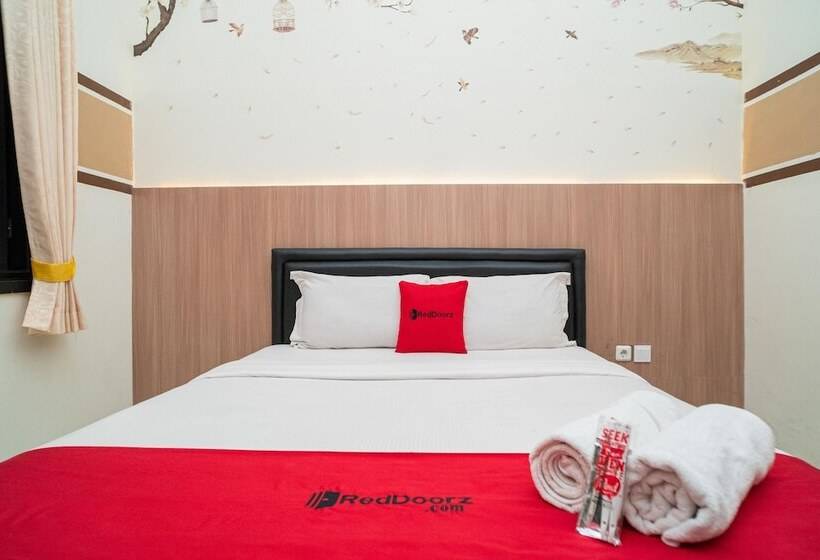 标准间, Reddoorz Syariah Near Marvel City Mall 2