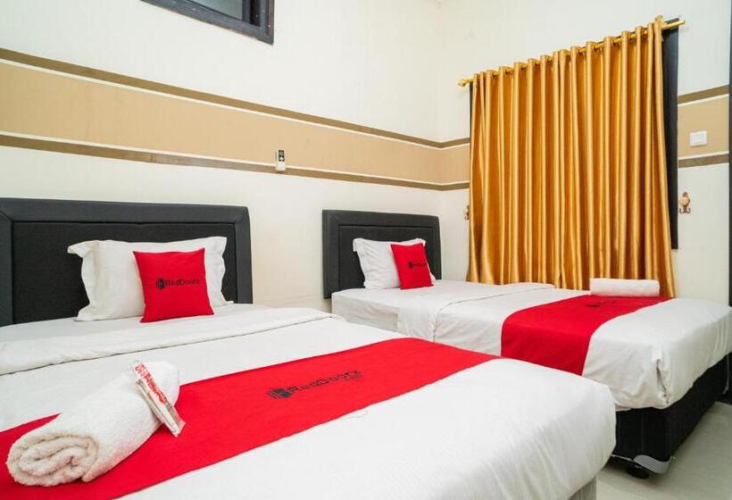 家庭间, Reddoorz Syariah Near Marvel City Mall 2