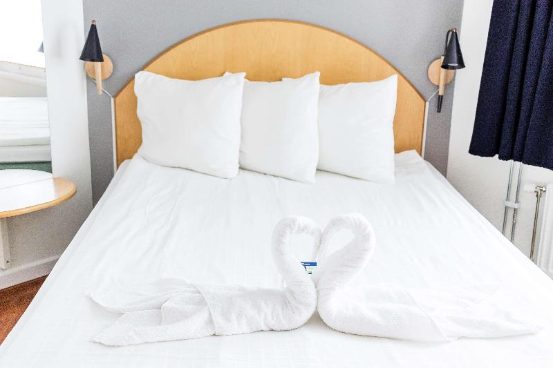 标准间, Reddoorz Syariah Near Marvel City Mall 2