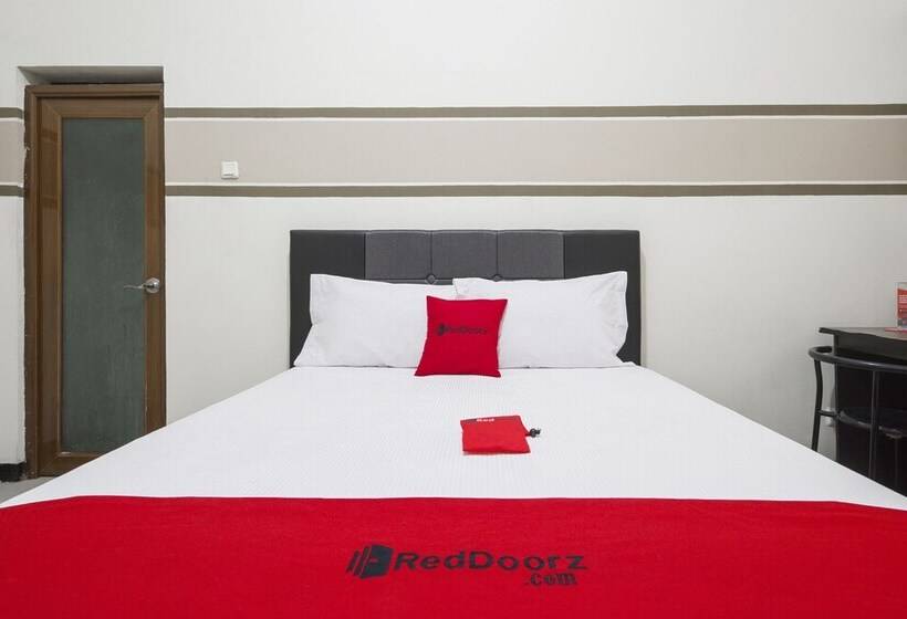 标准间, Reddoorz Syariah Near Marvel City Mall 2