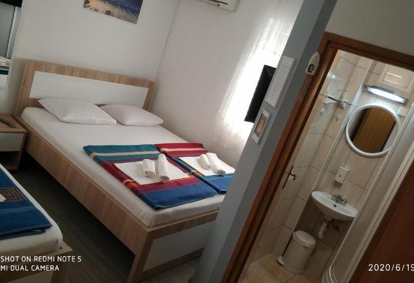 اتاق راحتی سه تخته, Apartmani   Sobe ćosić