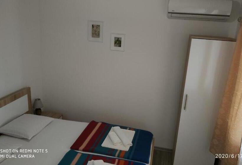 اتاق استاندارد, Apartmani   Sobe ćosić