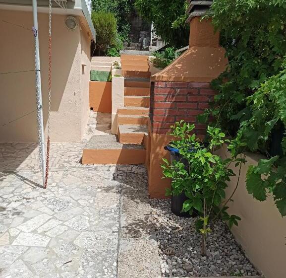 اتاق استاندارد, Apartmani   Sobe ćosić