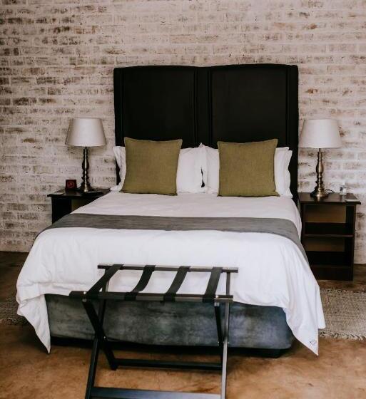 エコノミールーム, La Bendicion