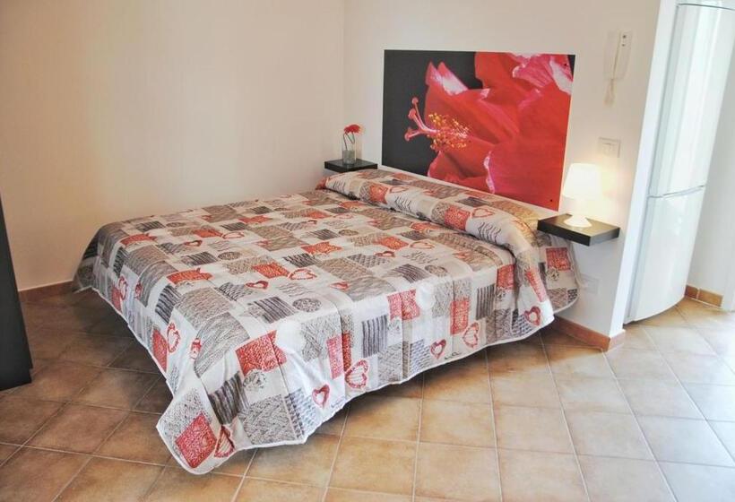 إستديو قياسى مزود بشرفة, B&b Angelina