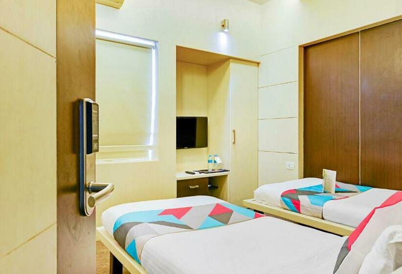 Номер Deluxe, Fabexpress B Zone   Nr Valluvar Kottam Monument & Us Visa Biometrics Center And Us Consulate