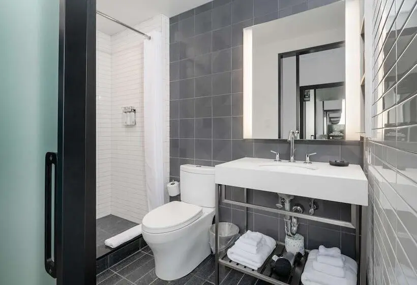 Standard Room Double Bed