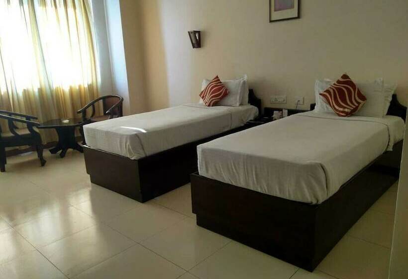 חדר דלוקס, Rudra Continental Rudrapur