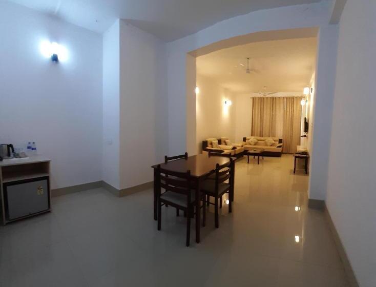 سوییت, Saramati