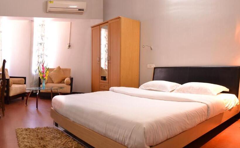 اتاق سوپریور, Saramati