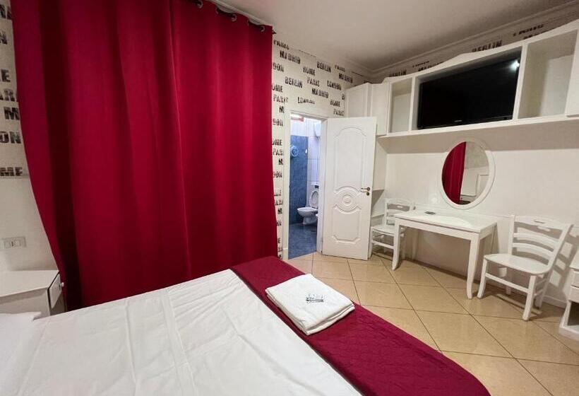 חדר דלוקס, Tiffany