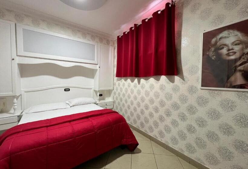 חדר דלוקס יחיד, Tiffany