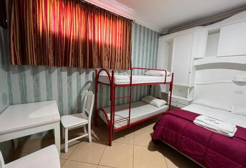 חדר סטנדרט לארבעה, Tiffany