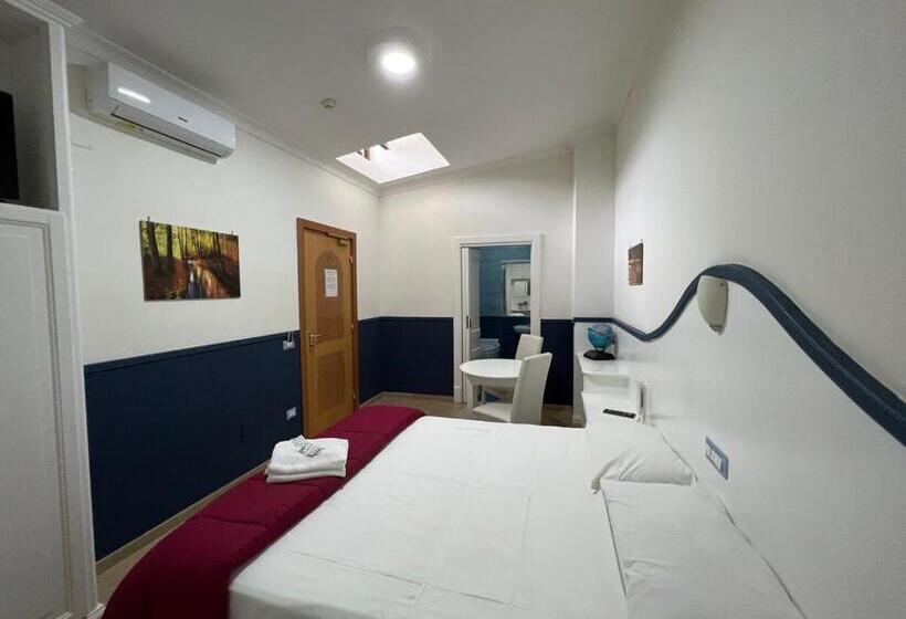 סוויטת ג'וניור, Tiffany