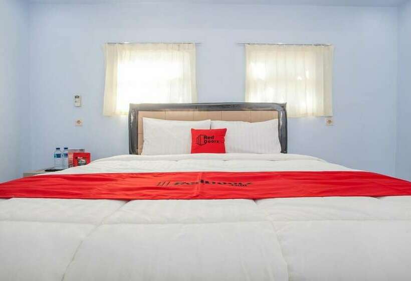 Номер Стандарт, Reddoorz Near Banyuwangi Kota Train Station