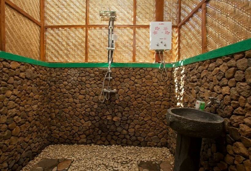 Семейный Номер, Reddoorz Near Banyuwangi Kota Train Station