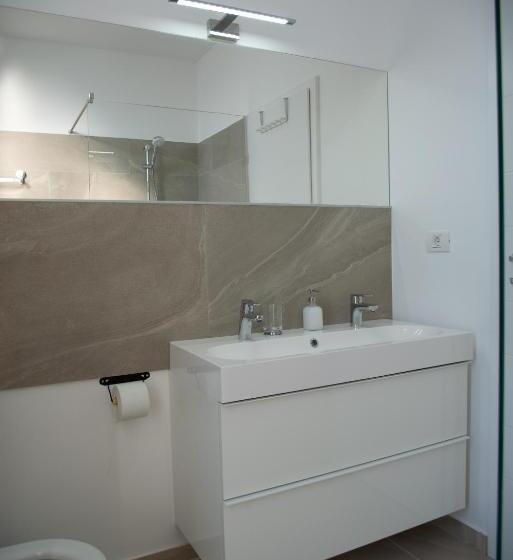 סטודיו סטנדרט עם מרפסת, Apartments Steel Residence