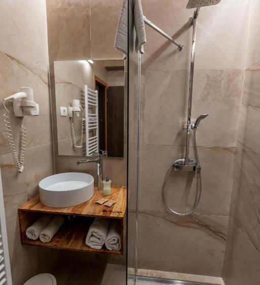 اتاق استاندارد با بالکن, Angelo