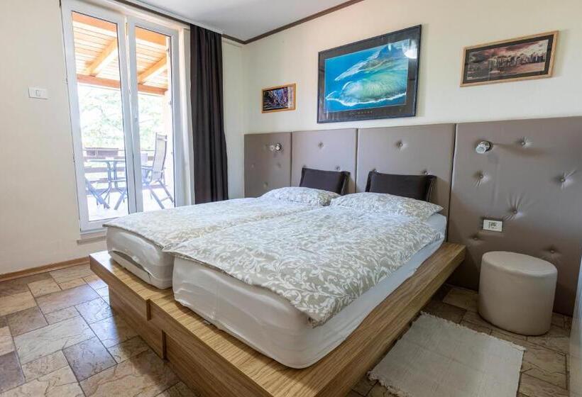 اتاق استاندارد با بالکن, Angelo