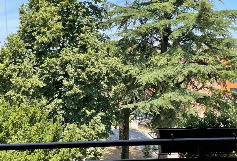 اتاق استاندارد با بالکن, Angelo