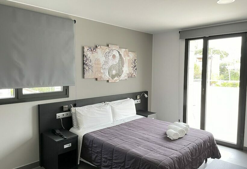 标准单人间, 6 Bis