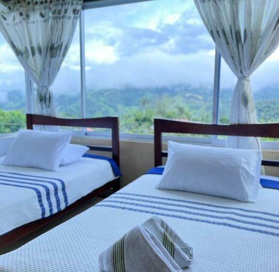 منزل 4 غرف نوم, Cabañas Lluvia De Oro