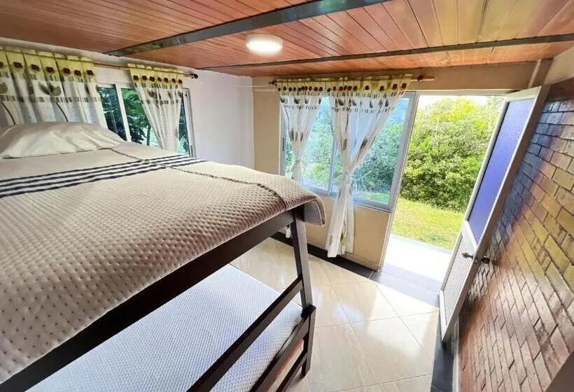 4ベッドルームハウス, Cabañas Lluvia De Oro