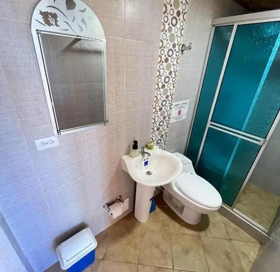 スタンダードルーム, Cabañas Lluvia De Oro