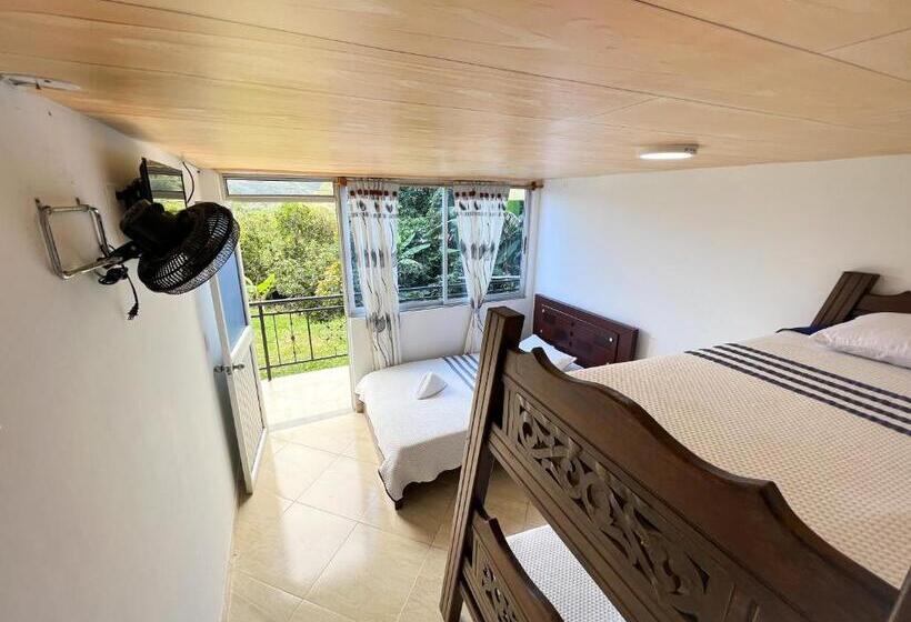 غرفة عائلية, Cabañas Lluvia De Oro