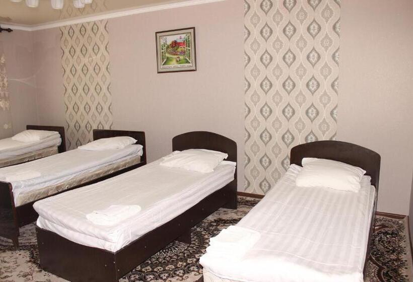 تختخواب در اتاق مشترک, Guest House Jamal