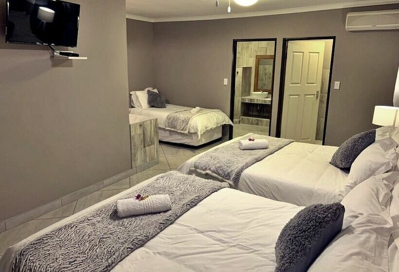 חדר משפחתי, The Wilds Guest House