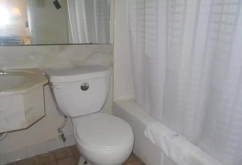 スタンダードルーム, Cascades Motel Chattanooga