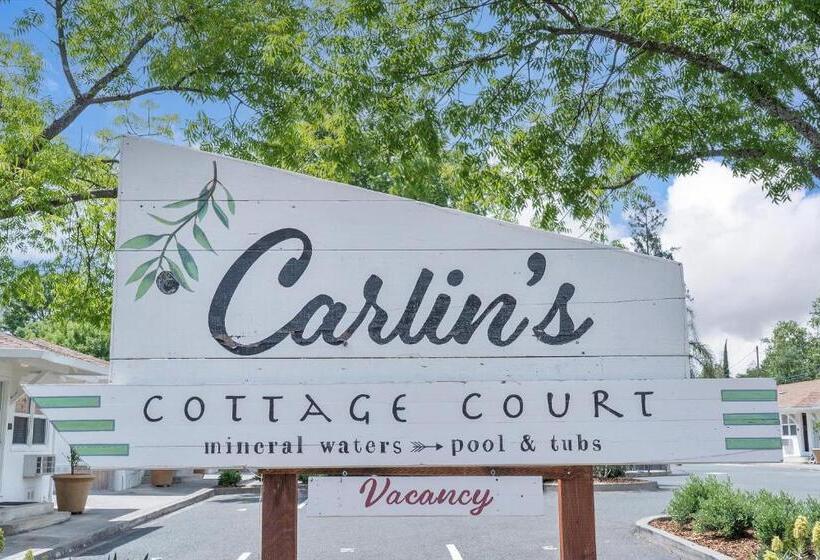 استودیو استاندارد با تخت کینگ, Carlin's Cottage Court