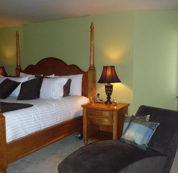 キングサイズベッドのスイートルーム, Cedars Inn