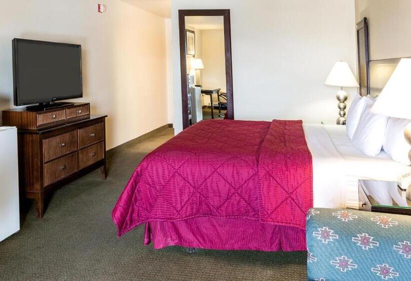 キングサイズベッドのスタンダードルーム, Cedars Inn