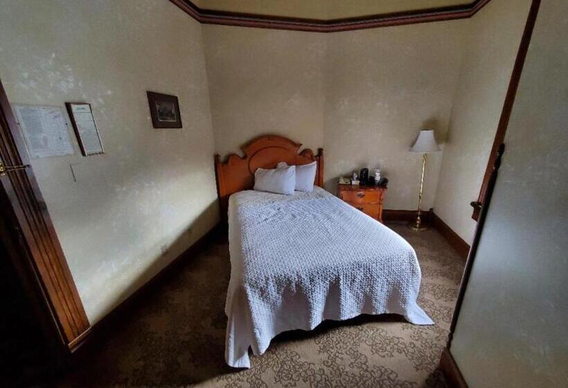 غرفة قياسية, Historic Bullock