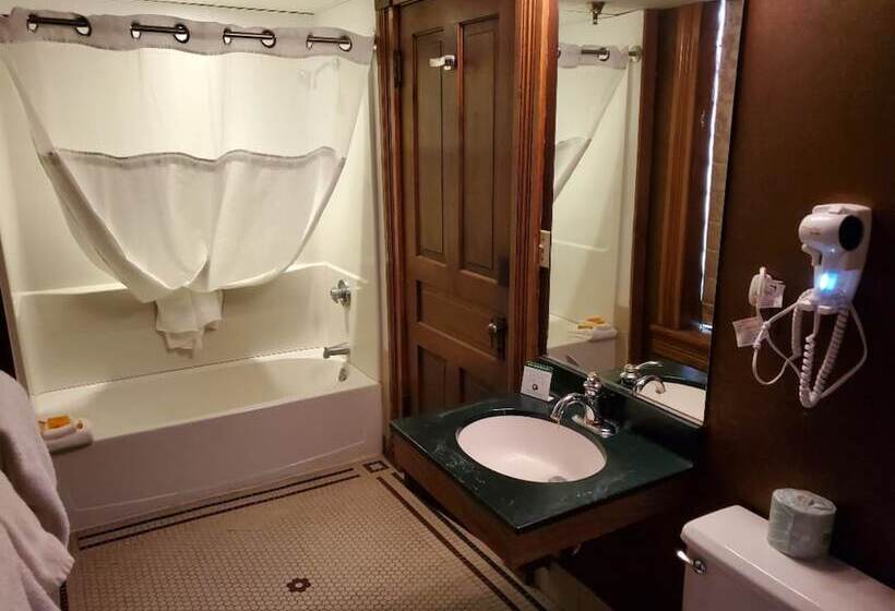 غرفة ديلوكس, Historic Bullock