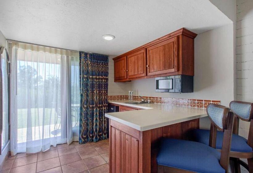 سوئیت برای معلولان, La Posada Lodge & Casitas, Ascend Hotel Collection