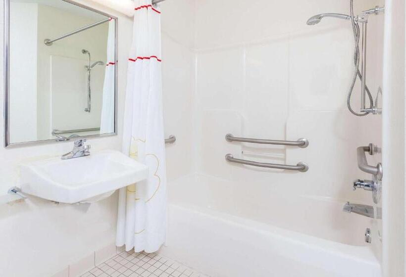 장애인을 위한 스탠다드 룸, Mainstay Suites Orlando Altamonte Springs