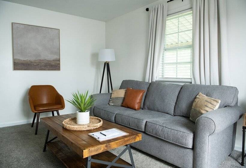 家庭套房, The Carriage House At Strasburg